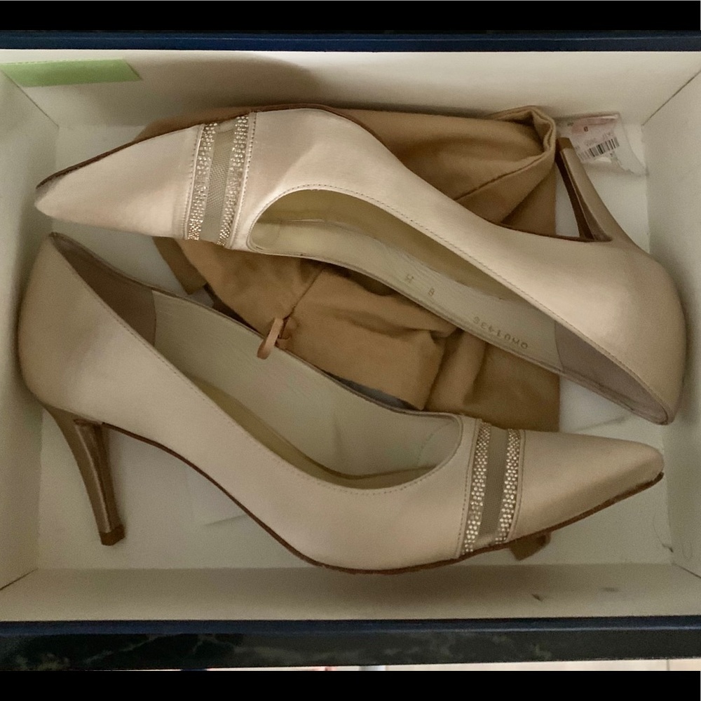 Stuart Weitzman Gold - image 5